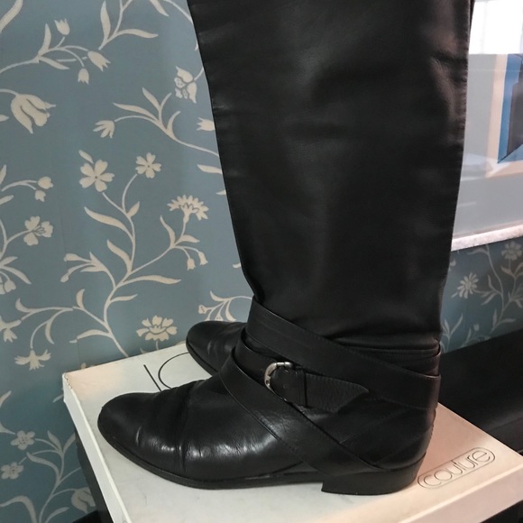 Gorgeous Vintage 1980’s Joan & David Couture boots - Picture 2 of 16